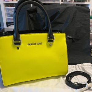 Authentic MICHAEL KORS Satchel Handbag Leather Black Yellow Fluorescent